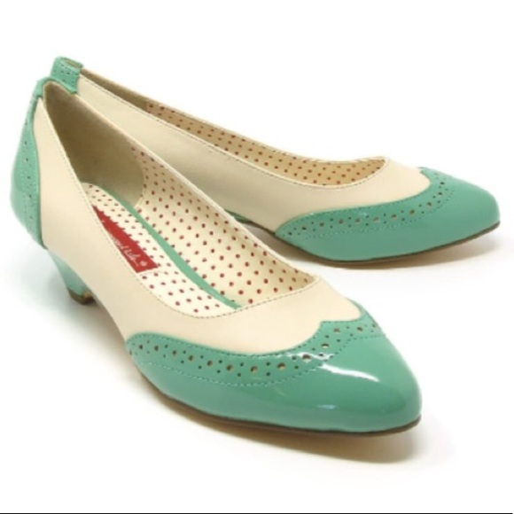 Modcloth Shoes - Mint BAIT Ida Mint Wingtip Pump Pinup 7